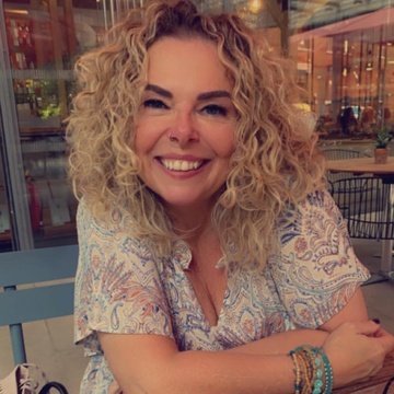 Counsellor, EMDR psychotherapist, EFT practitioner - Romford - Andrea Counsellor, EMDR psychotherapist, EFT practitioner - Romford - Andrea