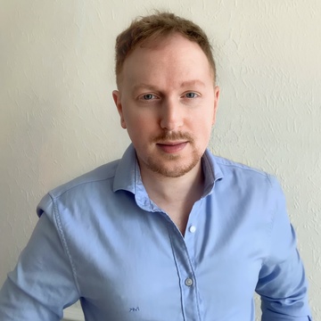 Psychotherapist - UK - Chris Psychotherapist - UK - Chris