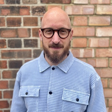 Integrative Psychotherapist - London - James Integrative Psychotherapist - London - James