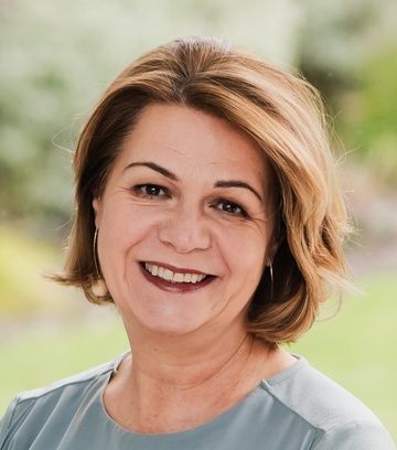 Integrative Hypnotherapist - Camberley - Lois Integrative Hypnotherapist - Camberley - Lois